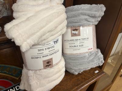2 X NEW THROWS