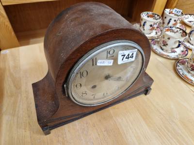 MANTLE CLOCK