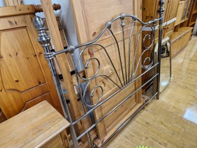 KING SIZED HEADBOARD