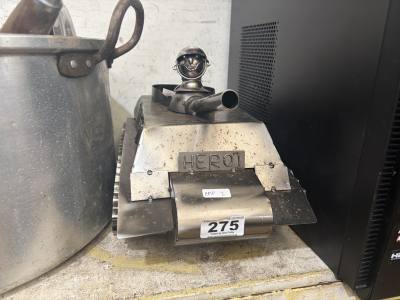 METAL WINE HOLDER
