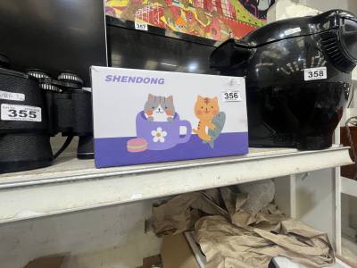 BOX OF SHENDONG MUGS ETC