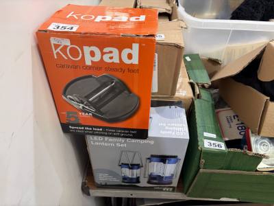 CARAVAN STEADY FOOT + CAMPING LIGHT