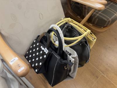 4 X LADIES HANDBAGS