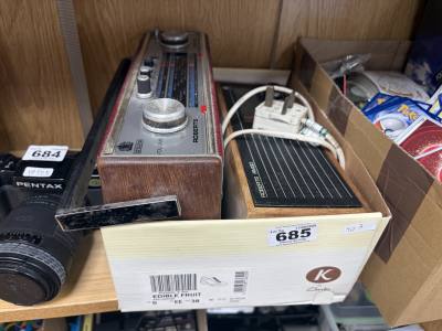 2 X ROBERTS RADIOS