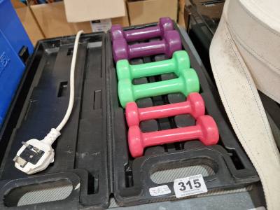 SET OF DUMBELLS