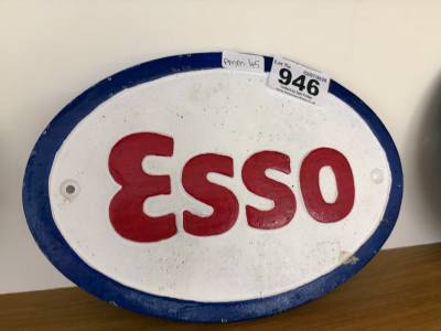 ESSO CAST SIGN