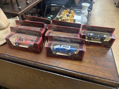 LOT OF MODEL CARS