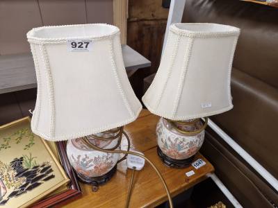 PAIR OF LAMPS