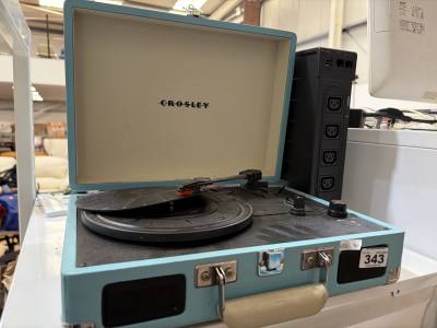 RECORD PLAYER