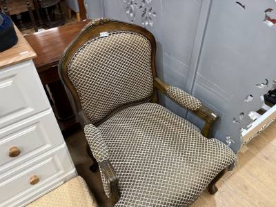 BEDROOM CHAIR