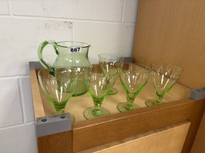 URANIUM JUG + 5 X GLASSES