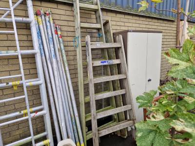 2 X WOODEN TRESTLES