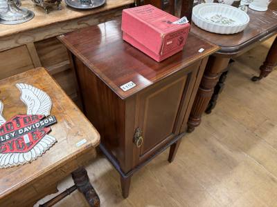 EDWARDIAN MAHOGANY INLAY POT CUPBOARD