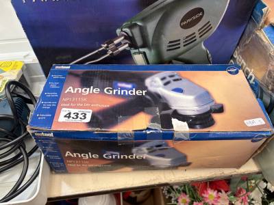 ANGLE GRINDER