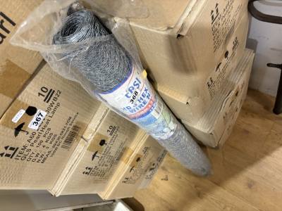 ROLL OF WIRE FENCING