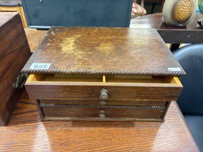 CURIOS BOX
