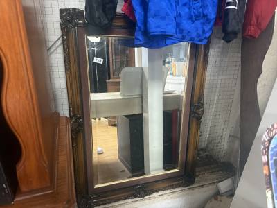CARVED FRAMED MIRROR