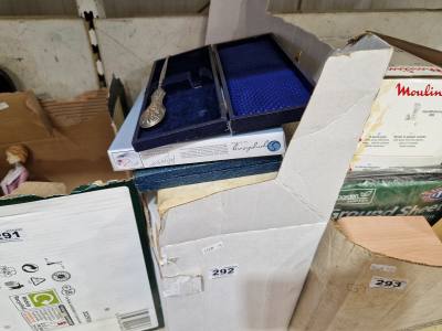 BOX OF PLATE WARE ETC.