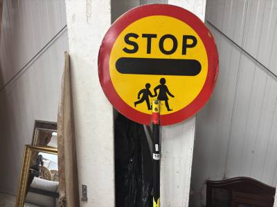 LOLLIPOP SIGN