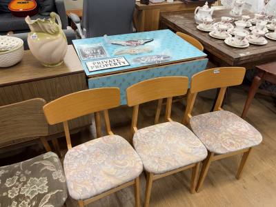 DROP LEAF TABLE + 4 X CHAIRS