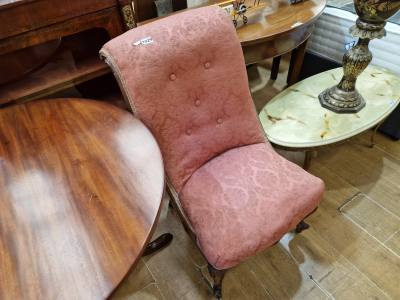 VICTORIAN CAB LEG CHAIR