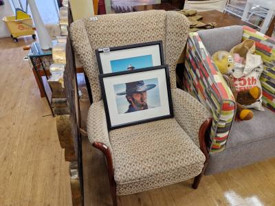 WINGBACK CHAIR