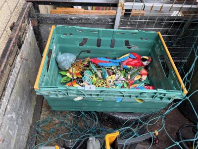 BOX OF GARDEN ORNAMENTS