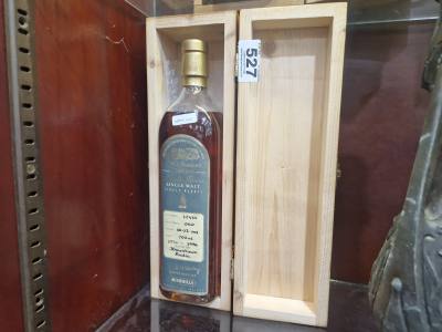 BUSHMILLS 60% DOWNTOWN RADIO LTD WHISKEY