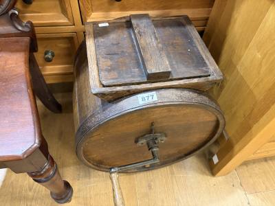 ANTIQUE BUTTER CHURN