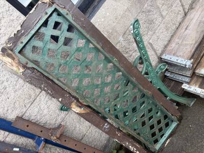 CAST IRON BENCH