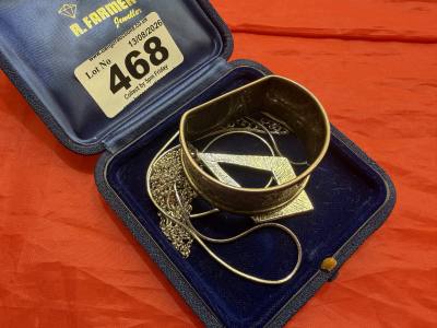 BOX OF SILVER + PLATED NECKLACE