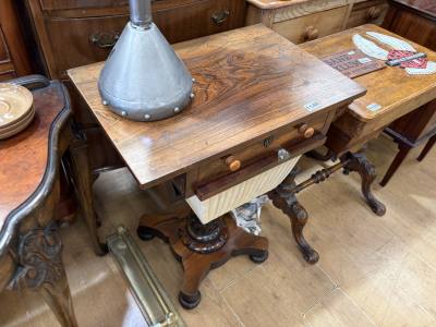 19TH CENTURY ROSEWOOD SEWING TABLE