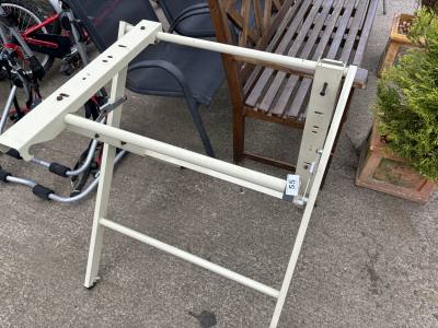 MAKITA SAW STAND