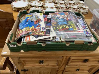 BOX OF COMICS