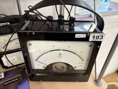 VOLTMETER