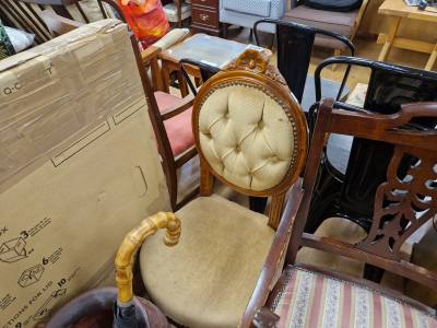 BEDROOM CHAIR