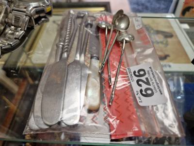 4 SILVER SPOONS + PLATE