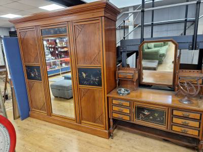 EDWARDIAN  WARDROBE + DRESSING TABLE