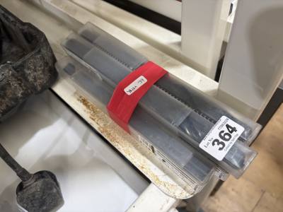 SET OF DRILL PIECES
