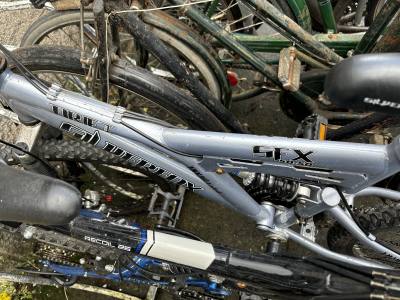 SILVERFOX MOUNTAIN BIKE