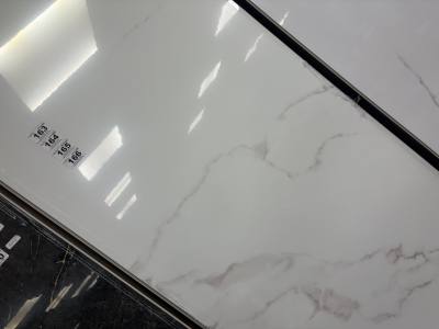 4 X COMPOSITE WALL PANELS G/WHITE