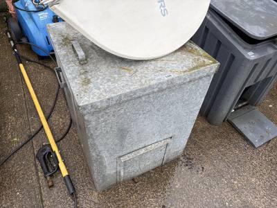 GALVANISED COAL BUNKER