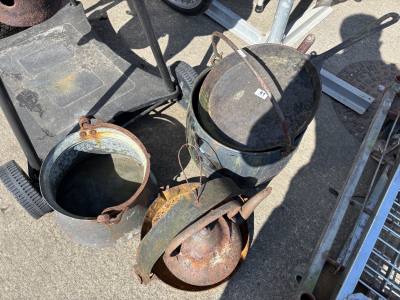 LOT OF CAST ITEMS