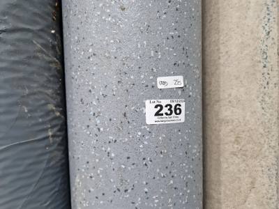 ROLL OF VINYL