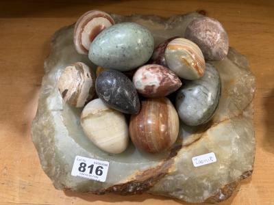 LOT OF ONYX EGGS + BOWL