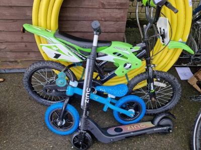 3 X RIDE ON TOYS