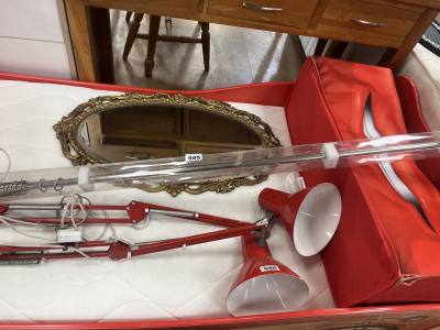 CURTAIN POLE + MIRROR