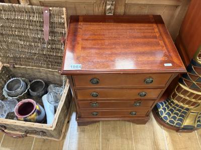 SMALL MAHOGANY DRAWER CHEST