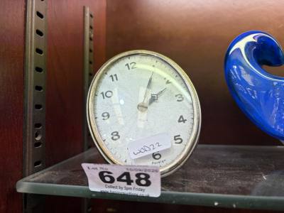 VINTAGE TABLE CLOCK