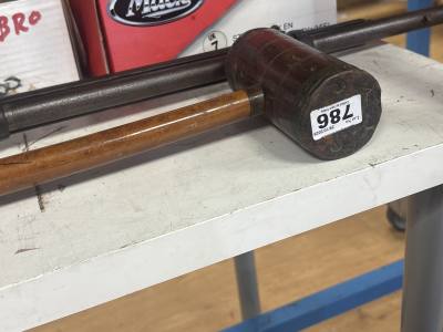 ANTIQUE CROQUET PRESENTATION MALLET 
